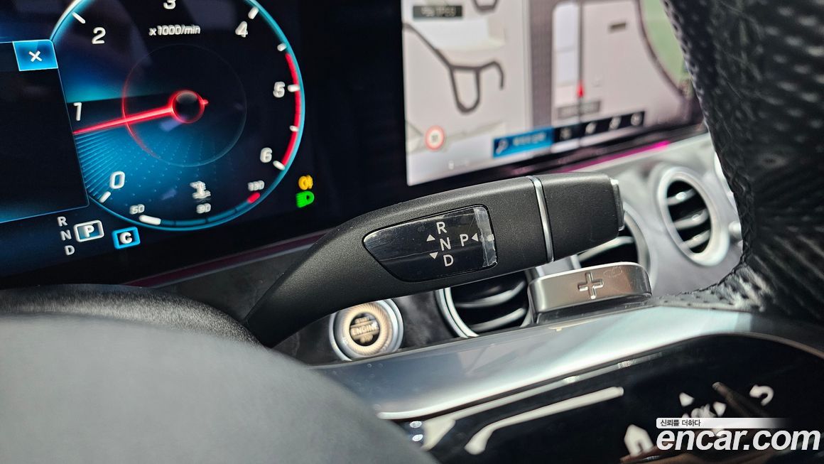 Mercedes-Benz E-Class 2022