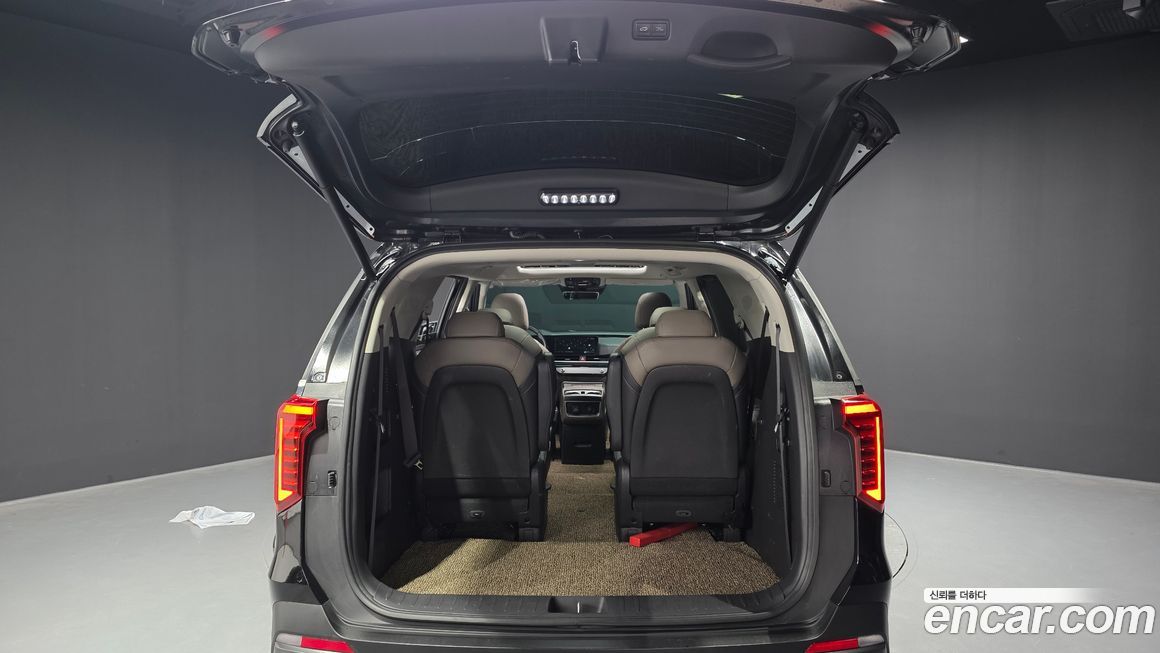 Kia Canival 2025