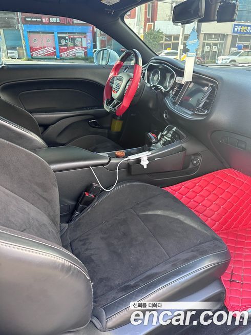 Dodge Challenger 2017