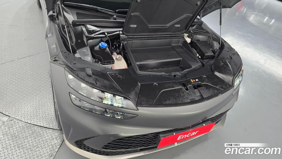 Genesis GV60 2023