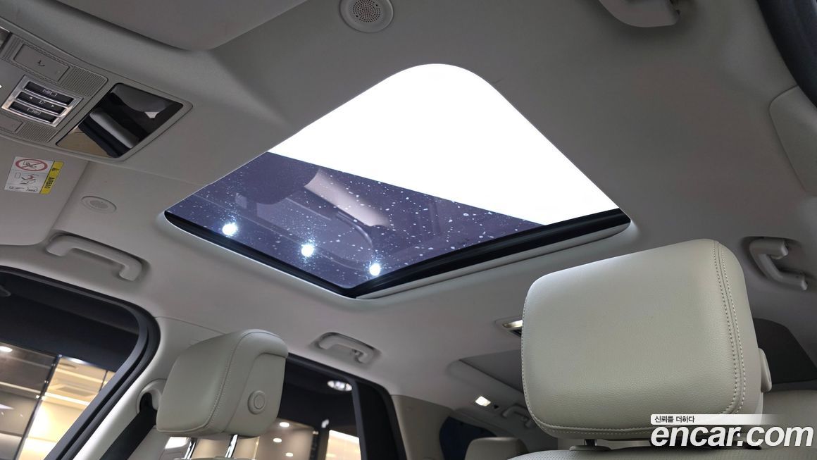 Land Rover Discovery 2022