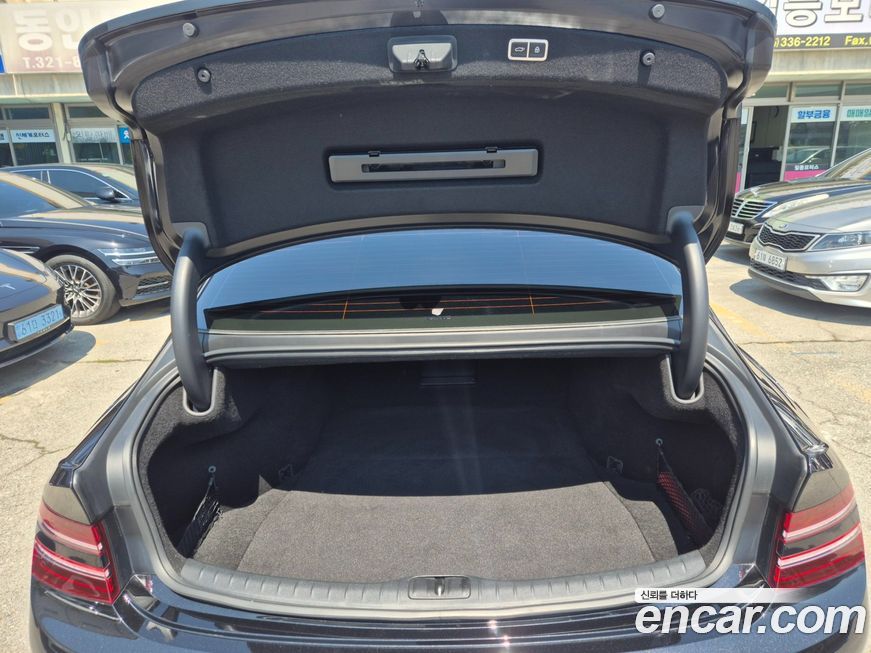 Genesis G80 2023