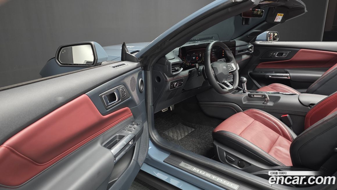 Ford Mustang 2024