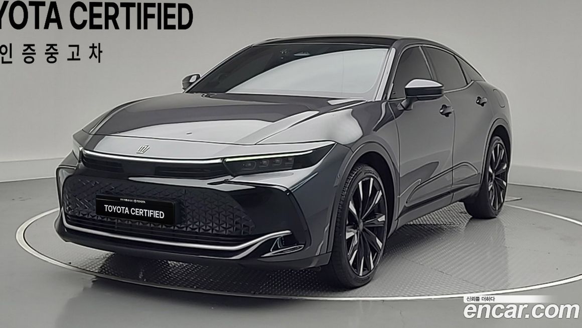 Toyota Crown 2023
