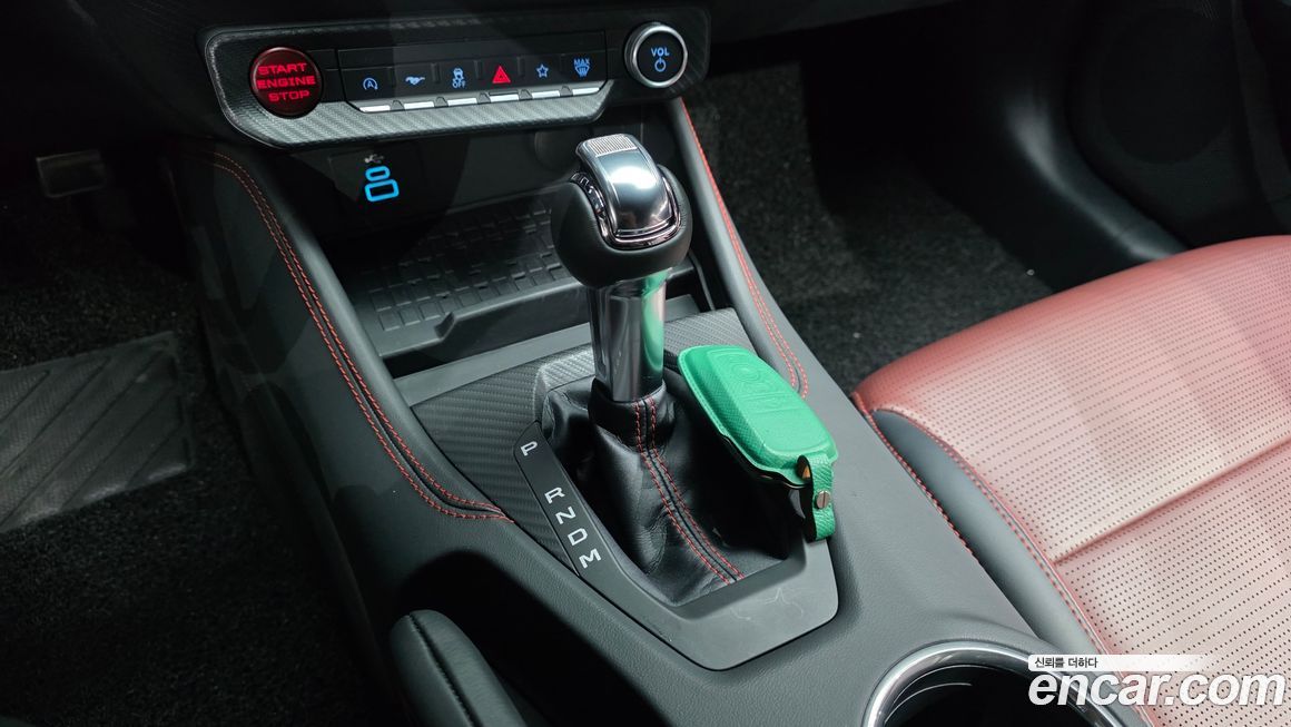 Ford Mustang 2024