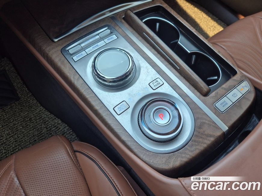 Genesis G80 2023
