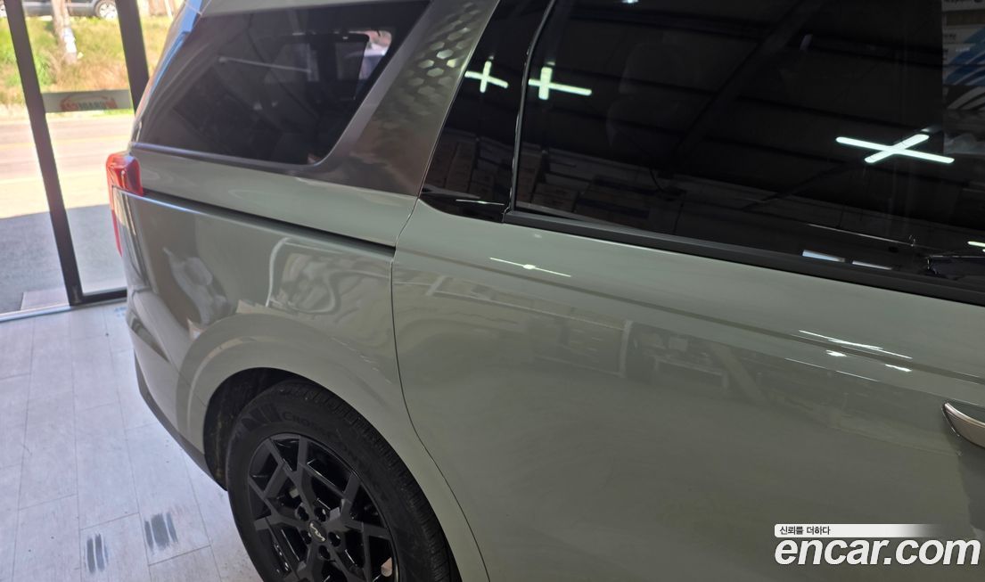 Kia Canival 2024