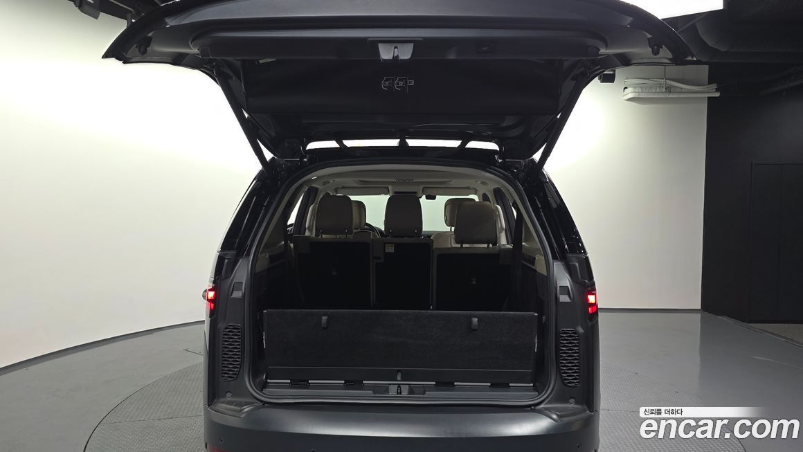 Land Rover Discovery 2022