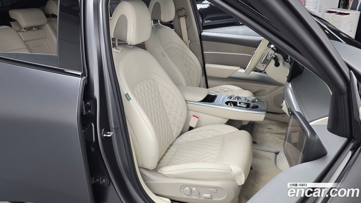 Genesis GV60 2023