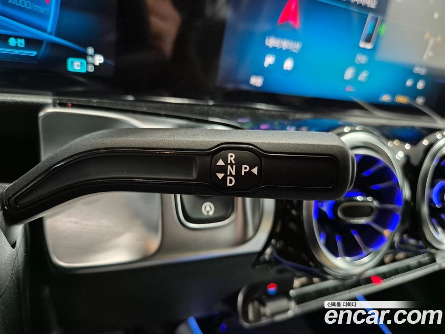 Mercedes-Benz GLB-Class 2026