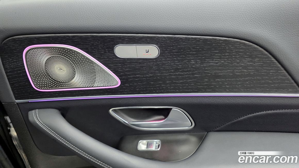 Mercedes-Benz GLE-Class 2023