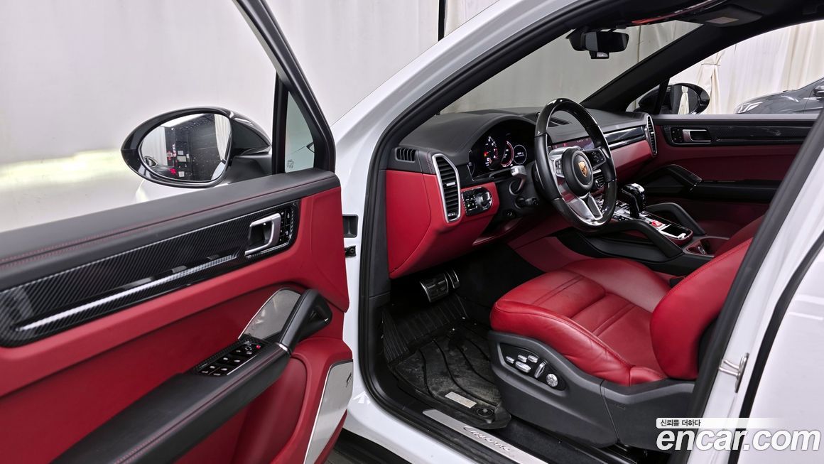 Porsche Cayenne 2020