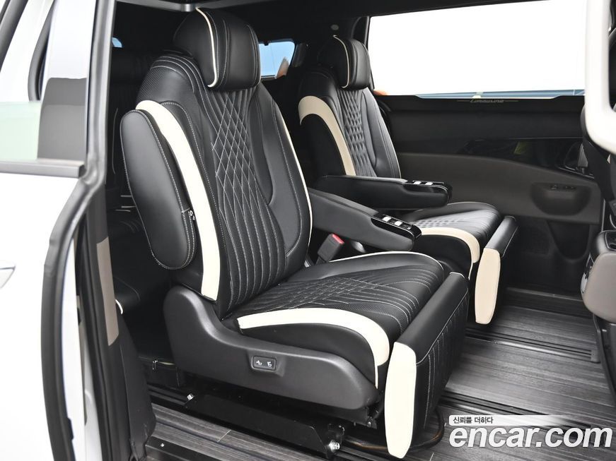 Kia Canival 2024