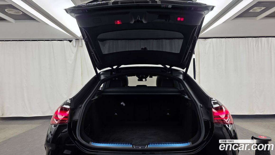 Mercedes-Benz GLE-Class 2023