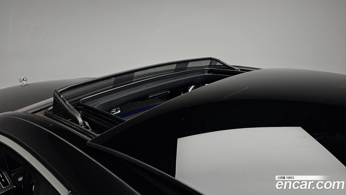 Mercedes-Benz S-Class 2021