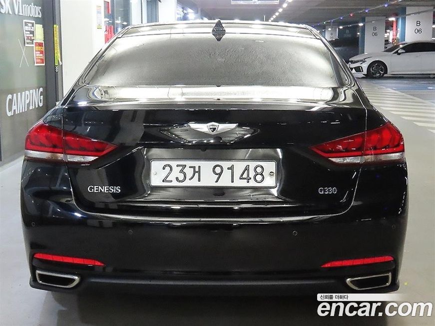 Hyundai Genesis 2016