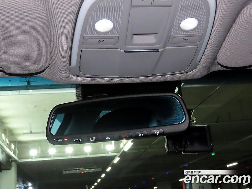 Hyundai Genesis 2016