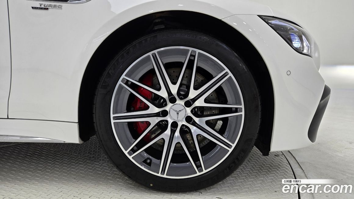 Mercedes-Benz AMG GT 2025