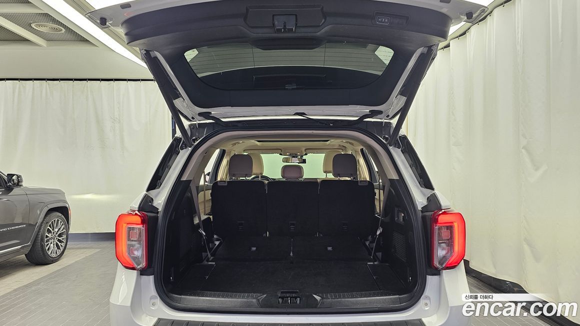 Ford Explorer 2021