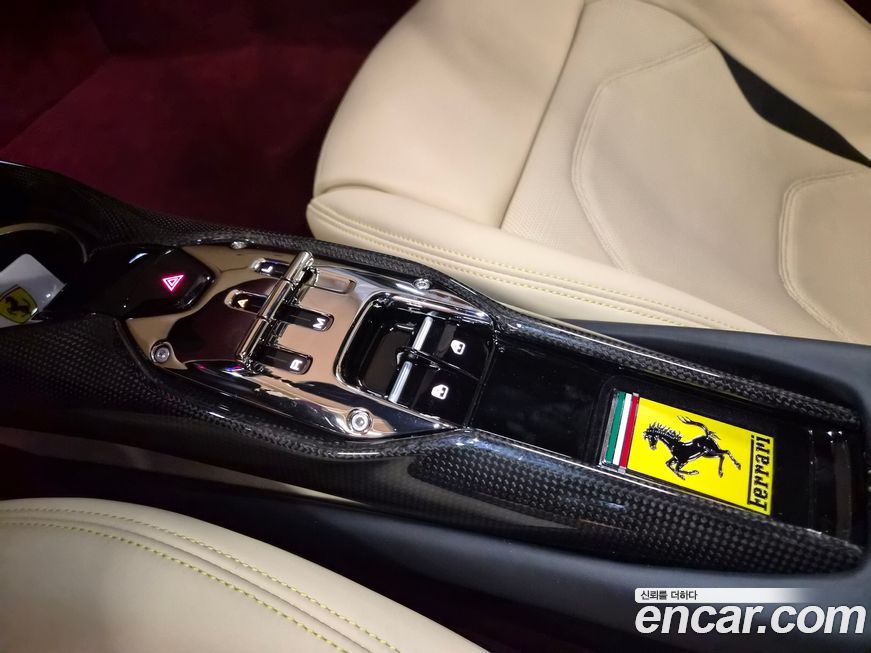 Ferrari 296 2024