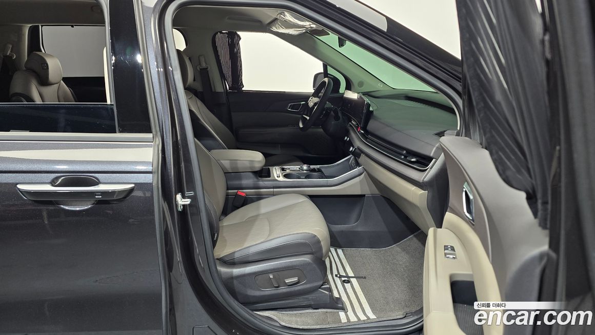 Kia Canival 2025