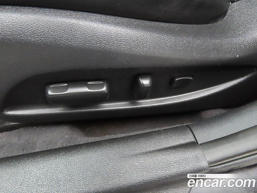 Hyundai Sonata 2011