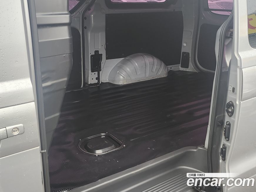 Hyundai Starex 2014