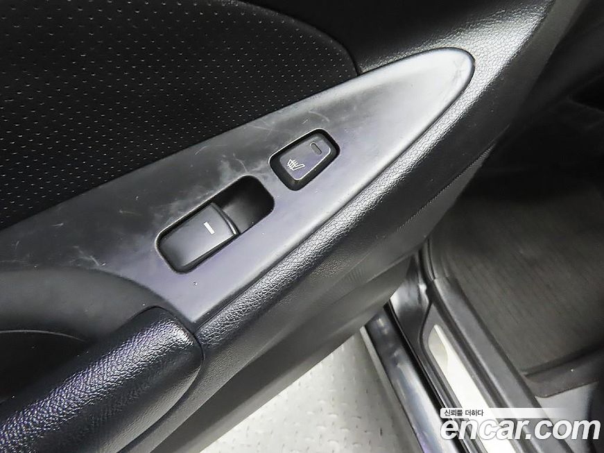 Hyundai Sonata 2011