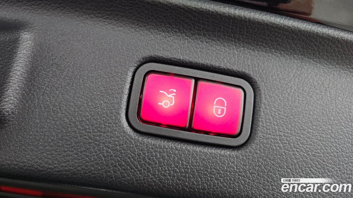 Mercedes-Benz S-Class 2023