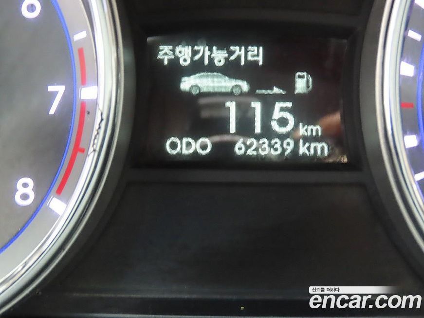 Hyundai Sonata 2011