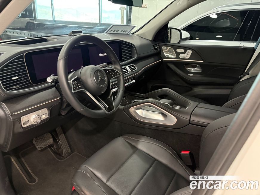 Mercedes-Benz GLE-Class 2025
