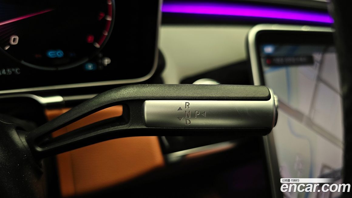 Mercedes-Benz S-Class 2021