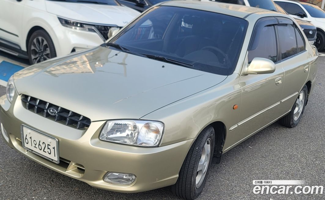 Hyundai Verna 2000