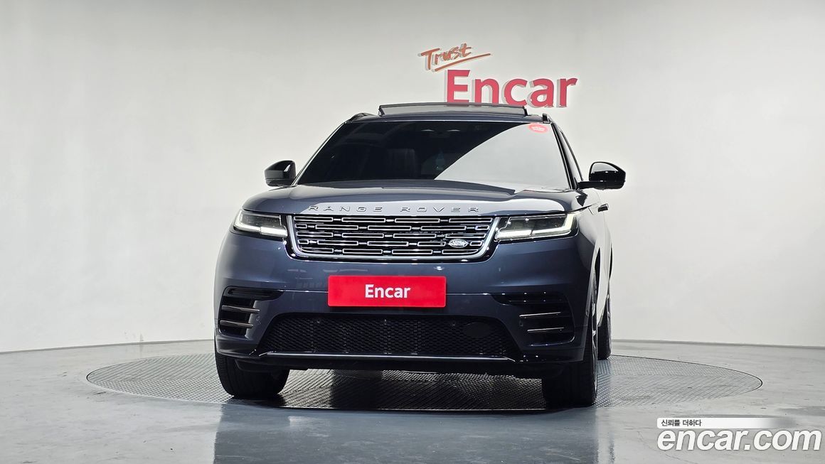 Land Rover Range Rover Velar 2025