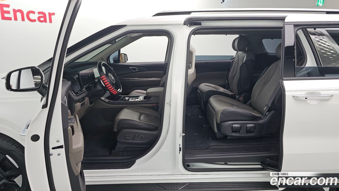 Kia Canival 2024
