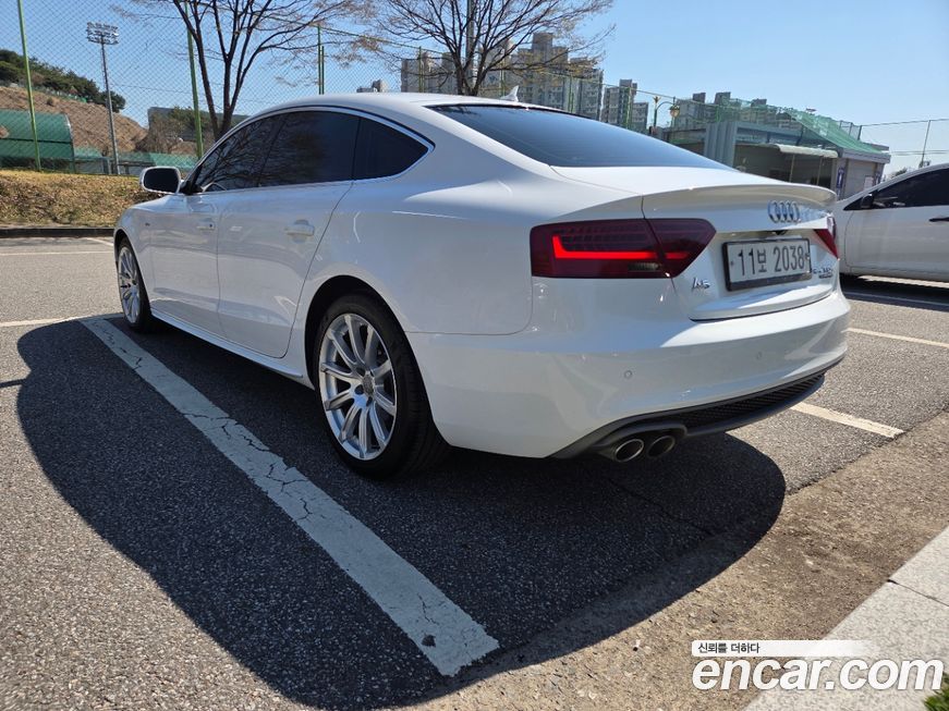 Audi A5 2015