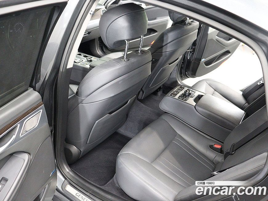 Genesis G80 2018