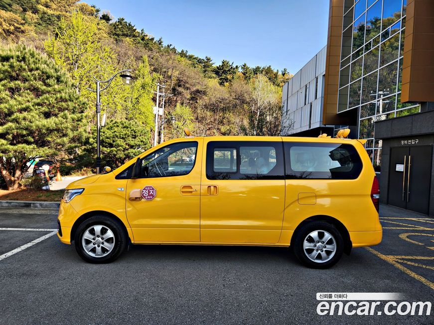 Hyundai Starex 2020