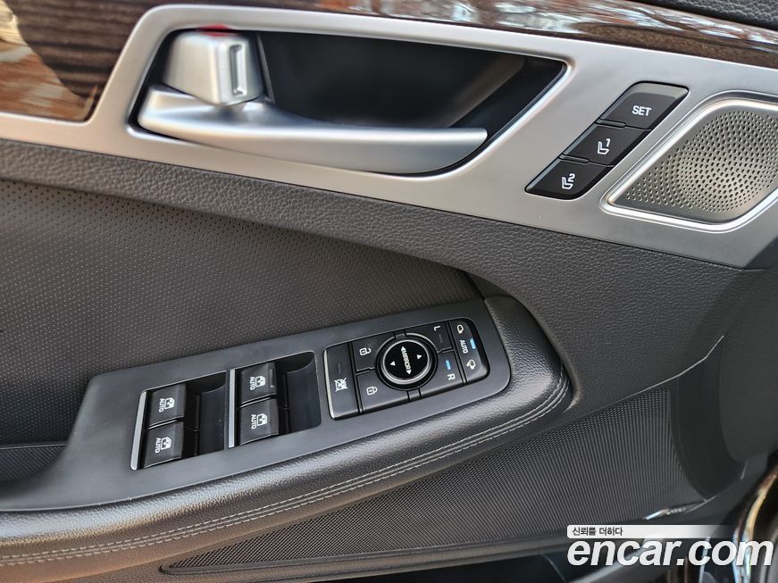 Genesis G80 2018