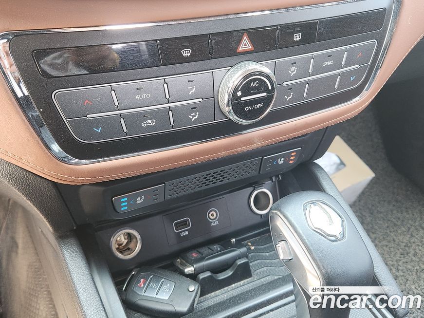 KG_Mobility_Ssangyong Rexton 2020