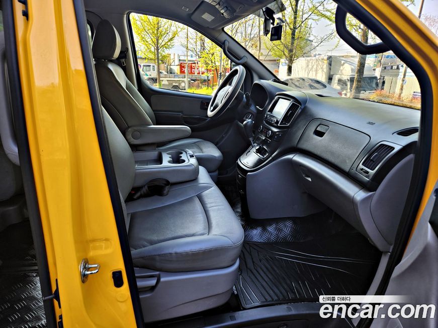 Hyundai Starex 2020