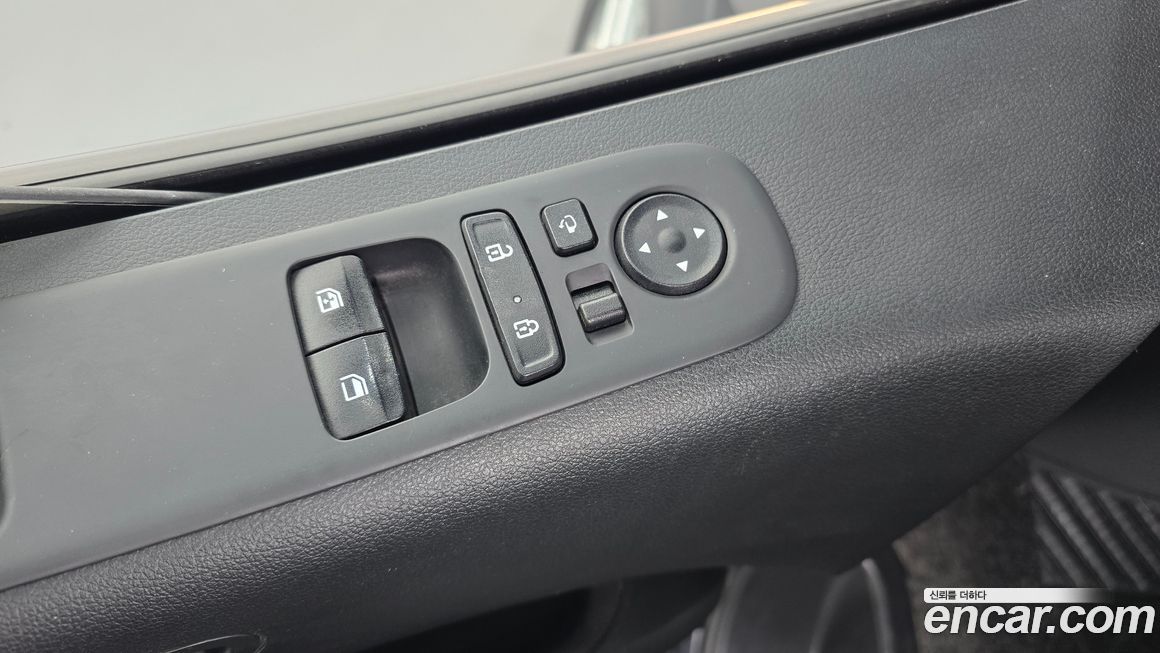 Hyundai Staria 2024