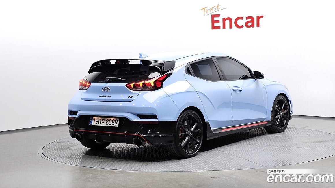 Hyundai Veloster 2021