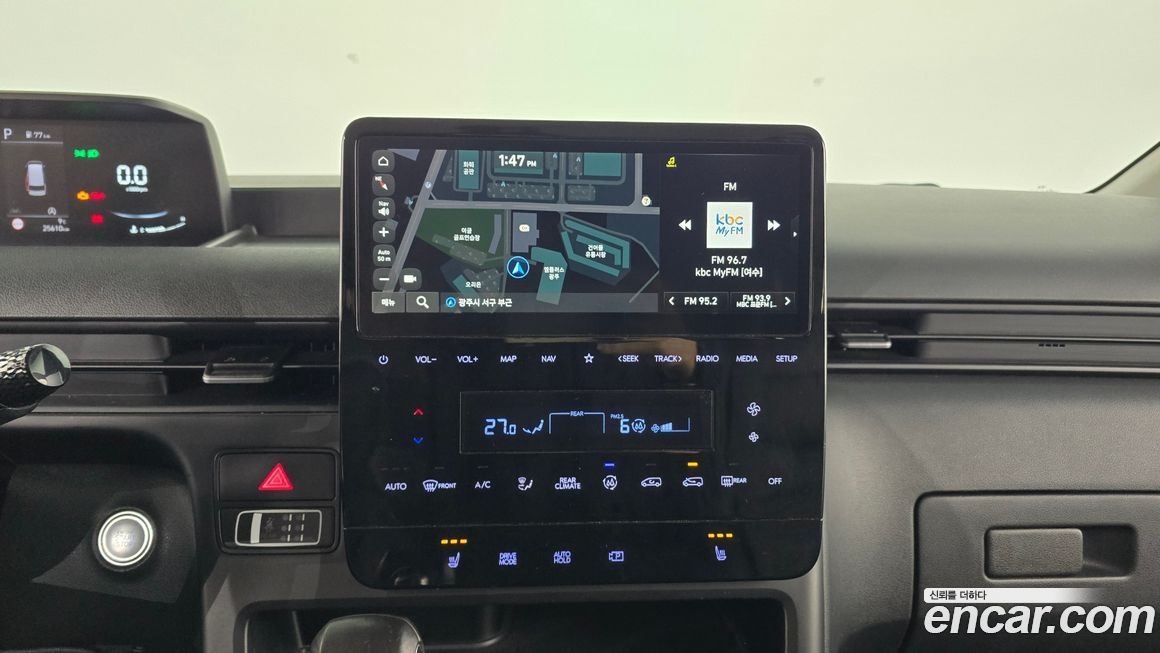 Hyundai Staria 2024