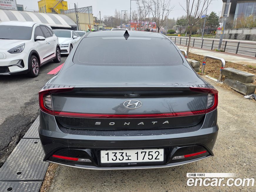 Hyundai Sonata 2022