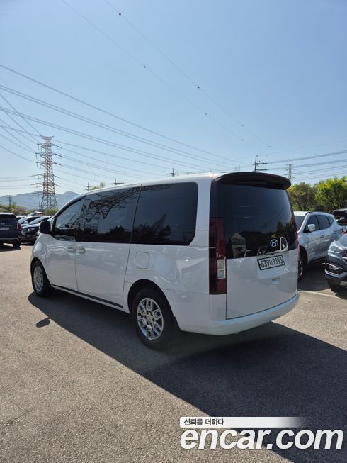 Hyundai Staria 2023