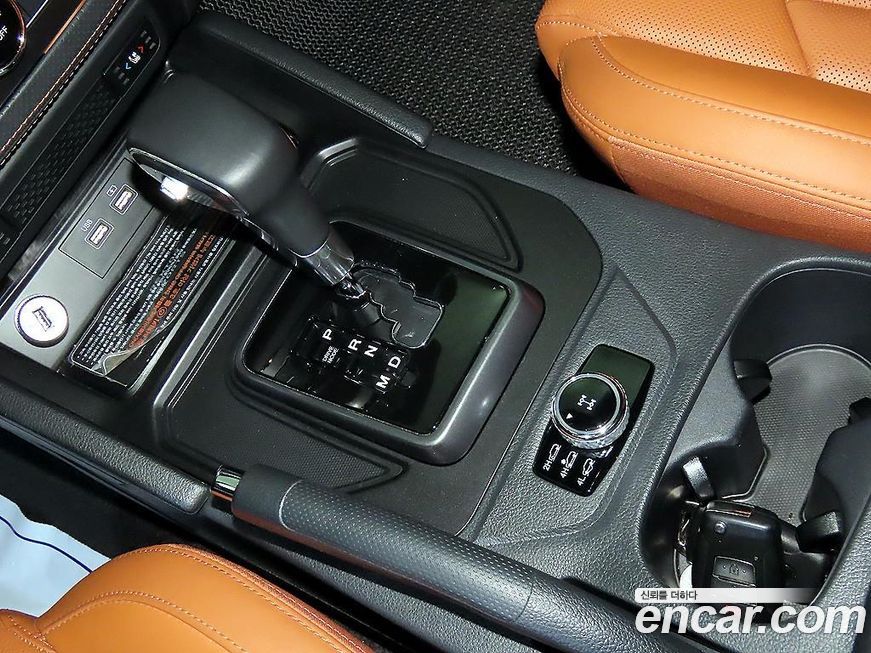 KG_Mobility_Ssangyong Rexton 2023