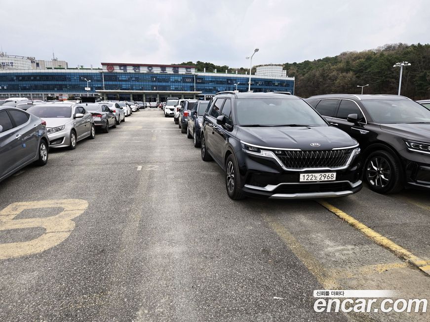 Kia Canival 2021