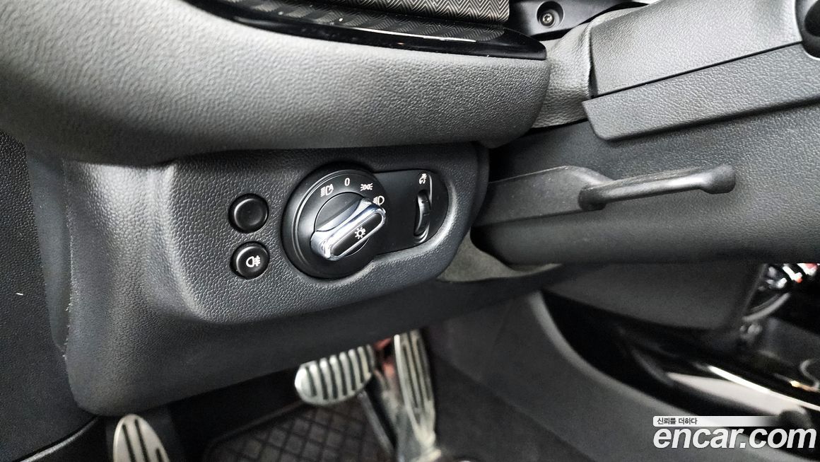 Mini Clubman 2023