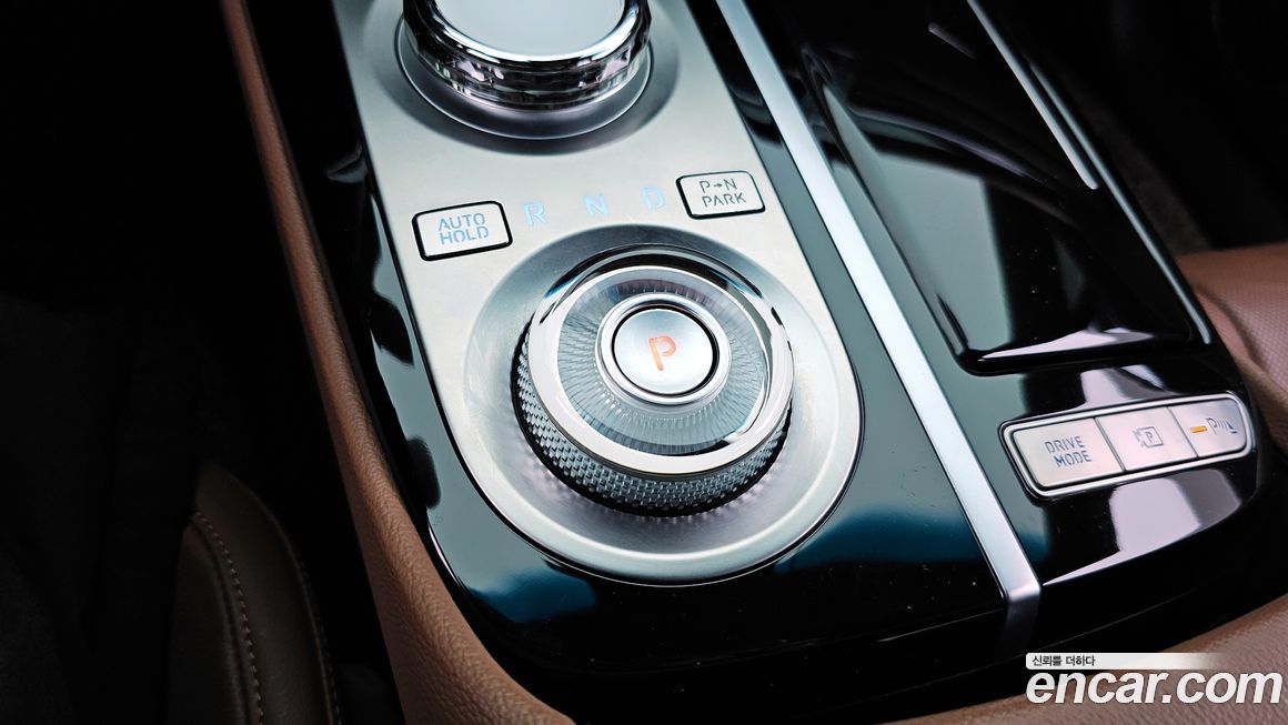 Genesis G80 2023